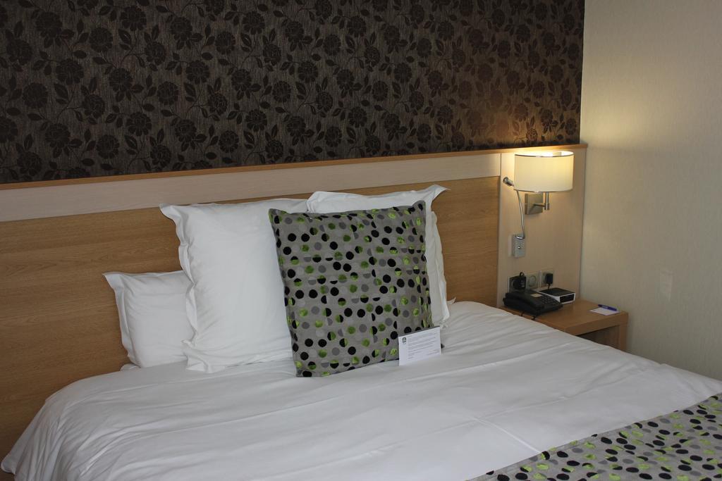 Best Western Plus Hotel Malherbe Caen Extérieur photo